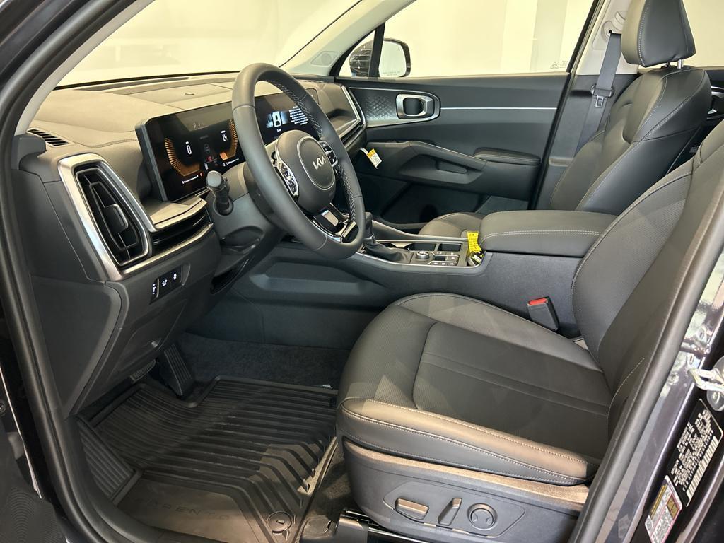 new 2025 Kia Sorento car, priced at $39,991