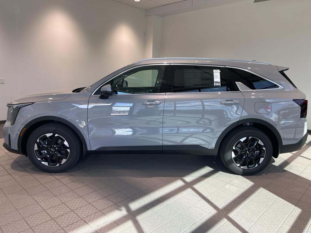 new 2025 Kia Sorento car, priced at $35,991