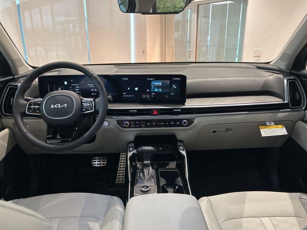 new 2025 Kia Sorento car, priced at $41,991