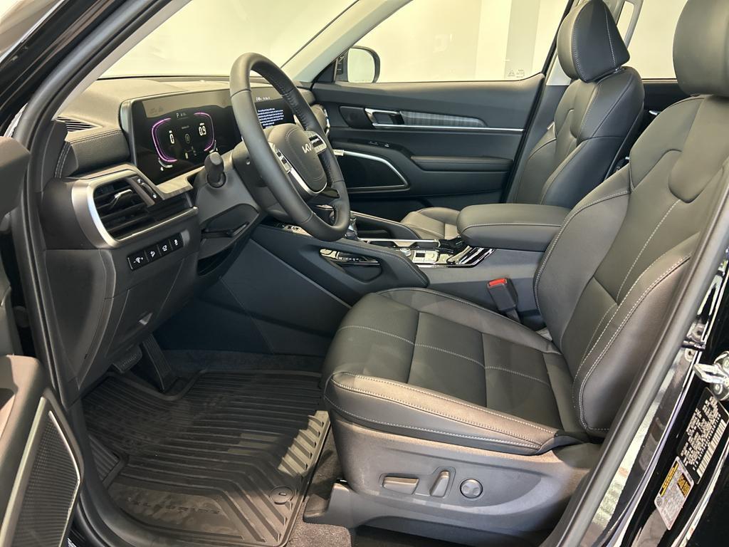 new 2025 Kia Telluride car, priced at $41,991