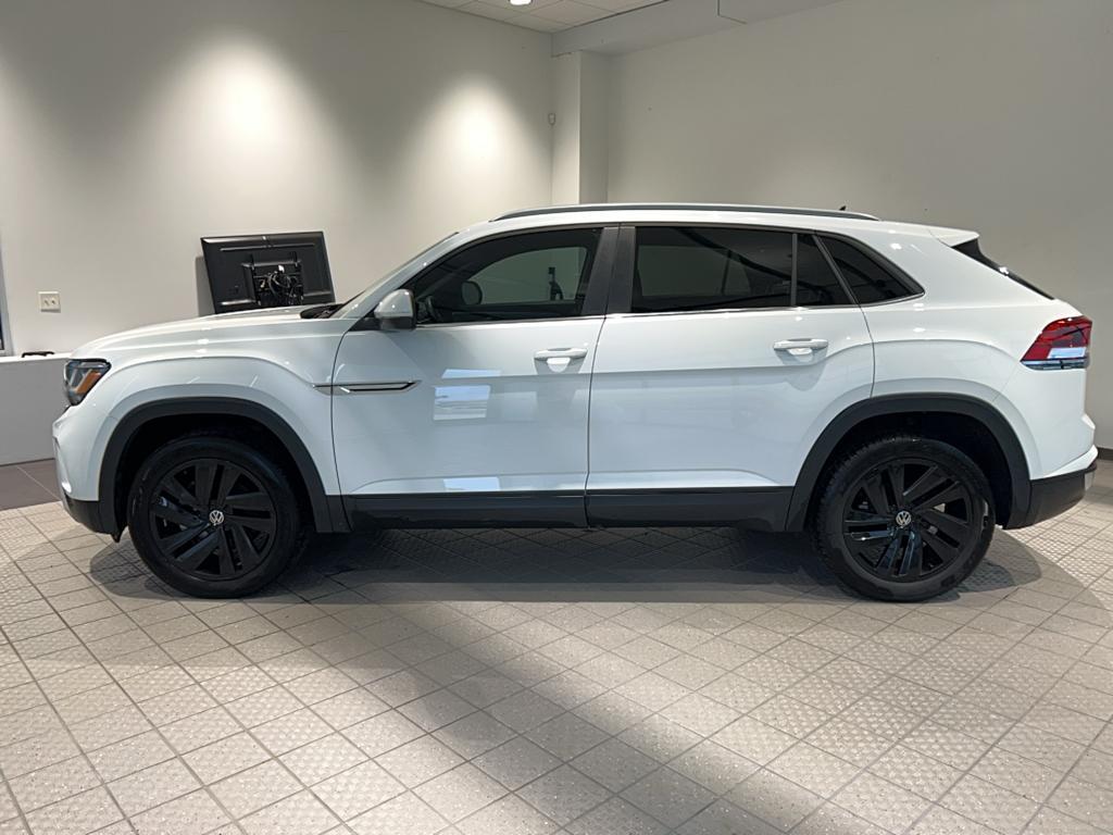 used 2021 Volkswagen Atlas Cross Sport car, priced at $20,998