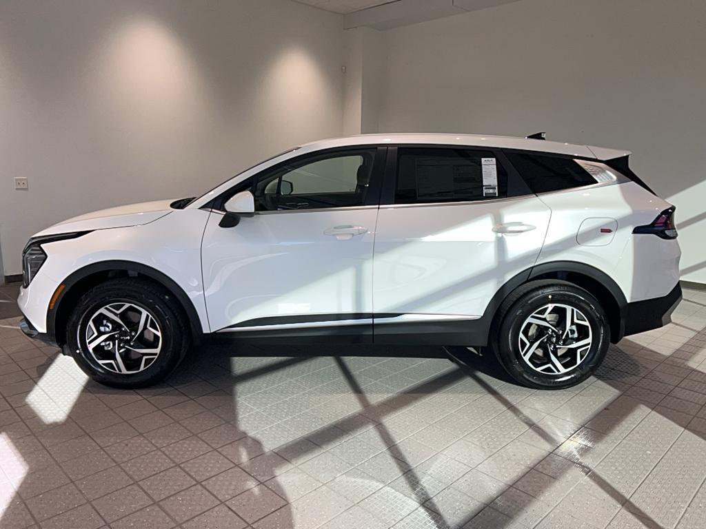 new 2025 Kia Sportage car, priced at $29,991