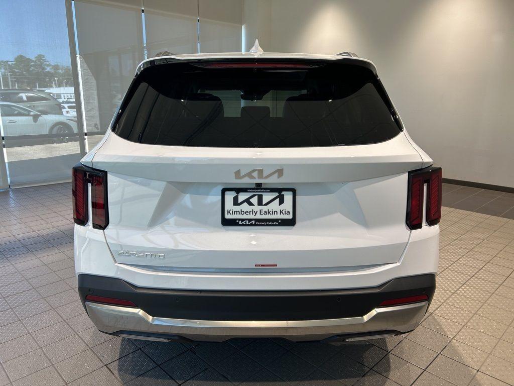 new 2025 Kia Sorento car, priced at $33,991