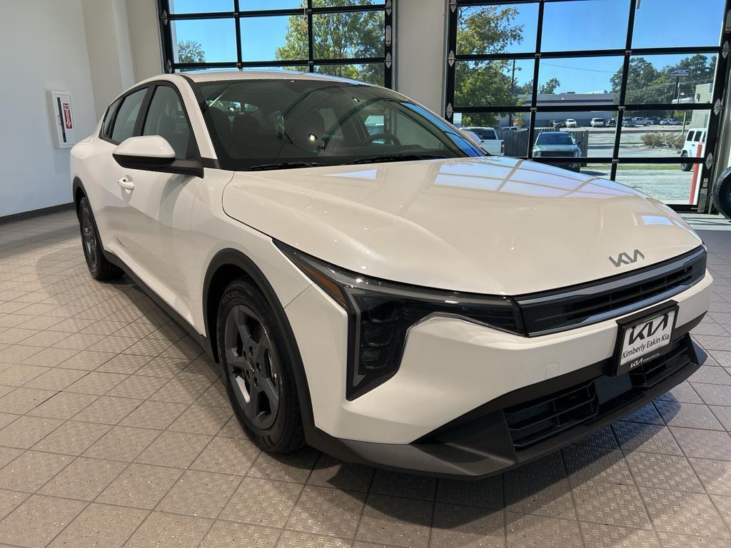 new 2025 Kia K4 car, priced at $23,491