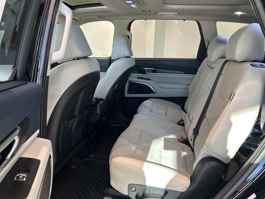 new 2025 Kia Telluride car, priced at $45,991