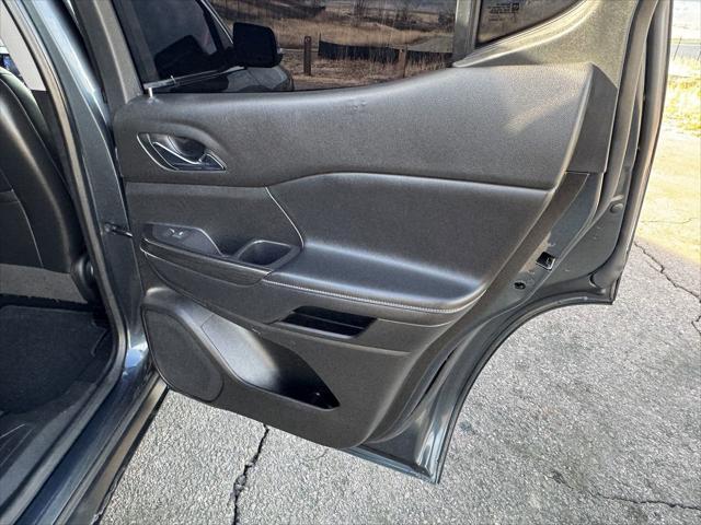 used 2020 GMC Acadia car, priced at $20,984