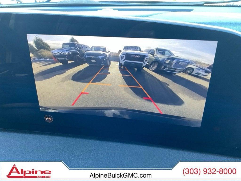 used 2024 Cadillac XT4 car, priced at $33,756