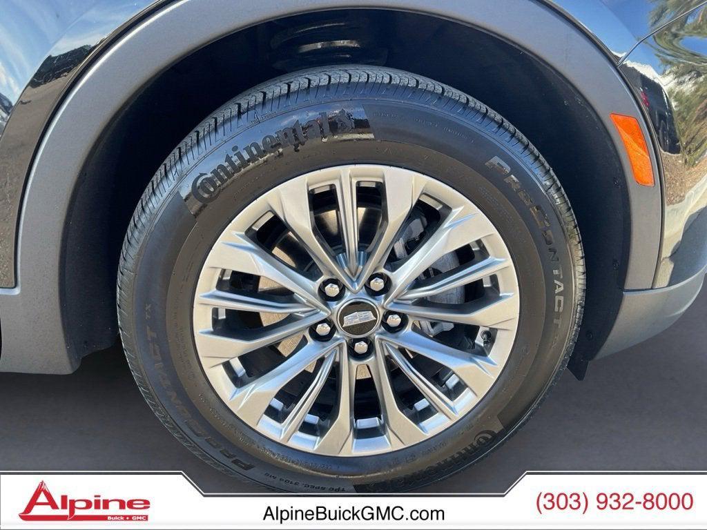 used 2024 Cadillac XT4 car, priced at $33,756