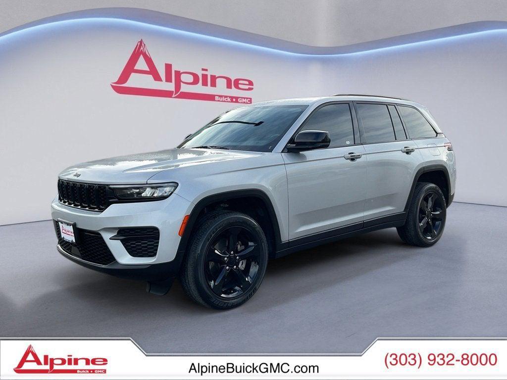 used 2022 Jeep Grand Cherokee car, priced at $27,879