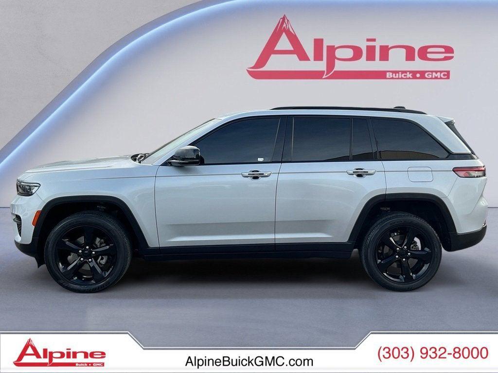 used 2022 Jeep Grand Cherokee car, priced at $27,879