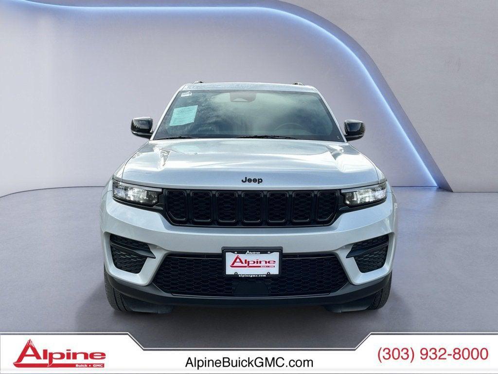 used 2022 Jeep Grand Cherokee car, priced at $27,879