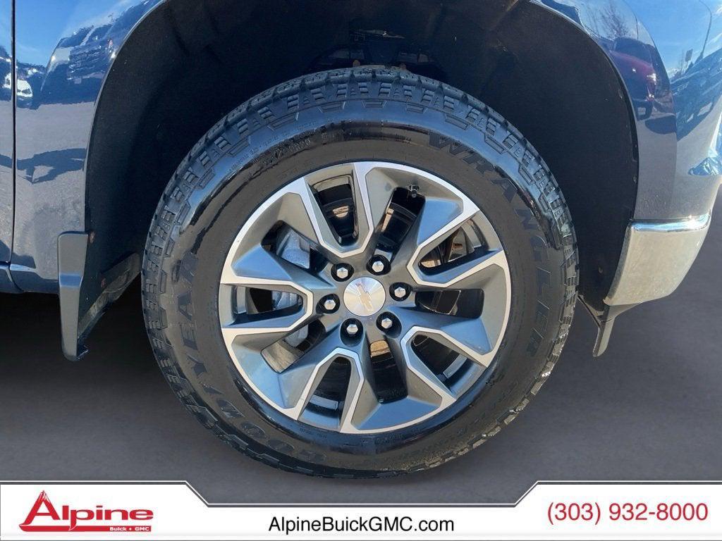 used 2022 Chevrolet Silverado 1500 car, priced at $35,680