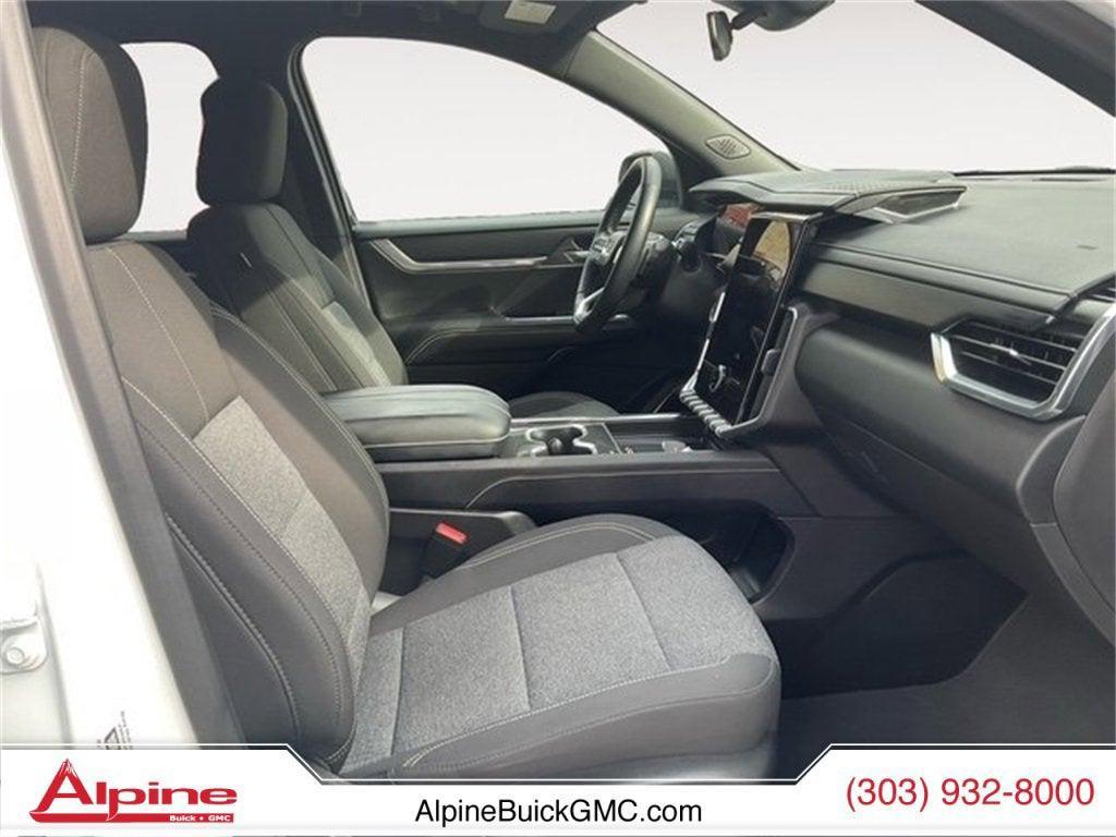 used 2025 GMC Acadia car, priced at $37,884