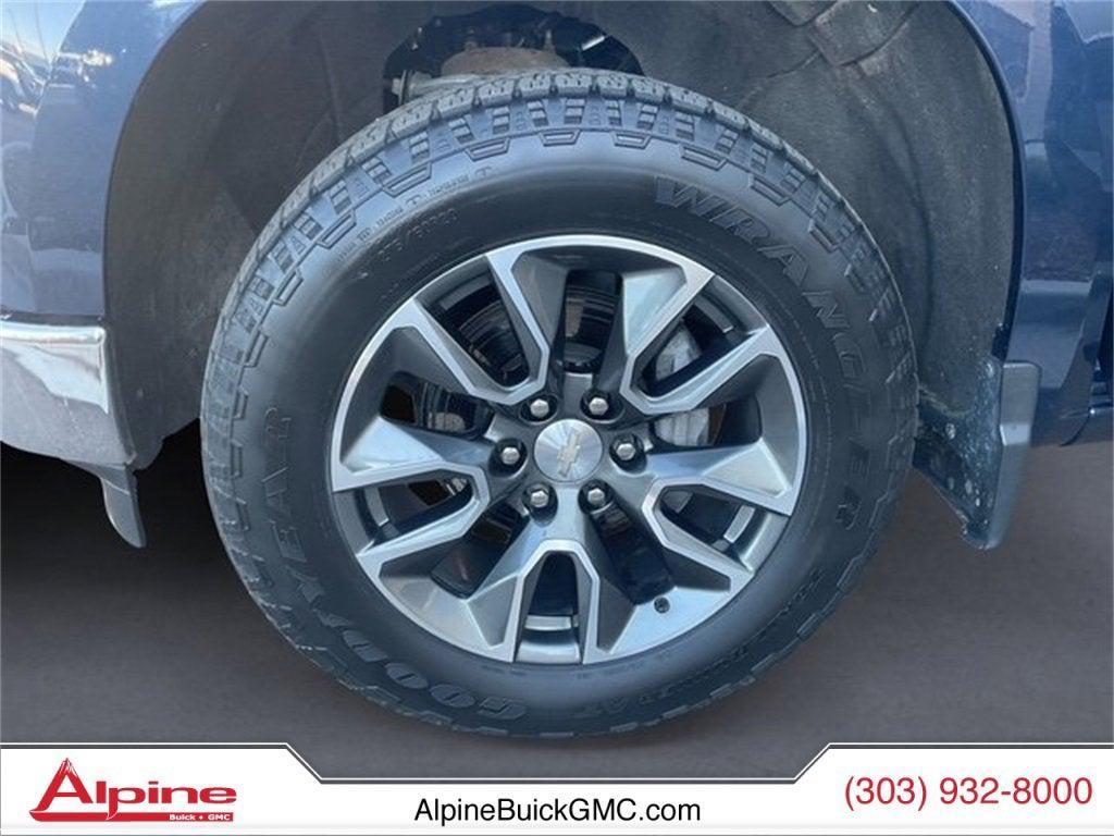 used 2022 Chevrolet Silverado 1500 car, priced at $32,801
