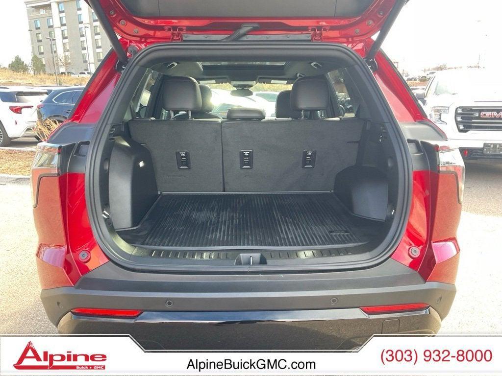 used 2025 Chevrolet Equinox car, priced at $35,209