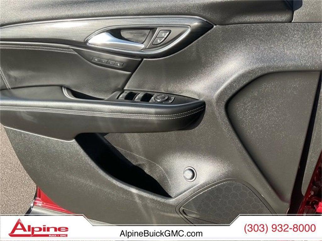 used 2023 Buick Envision car, priced at $29,089