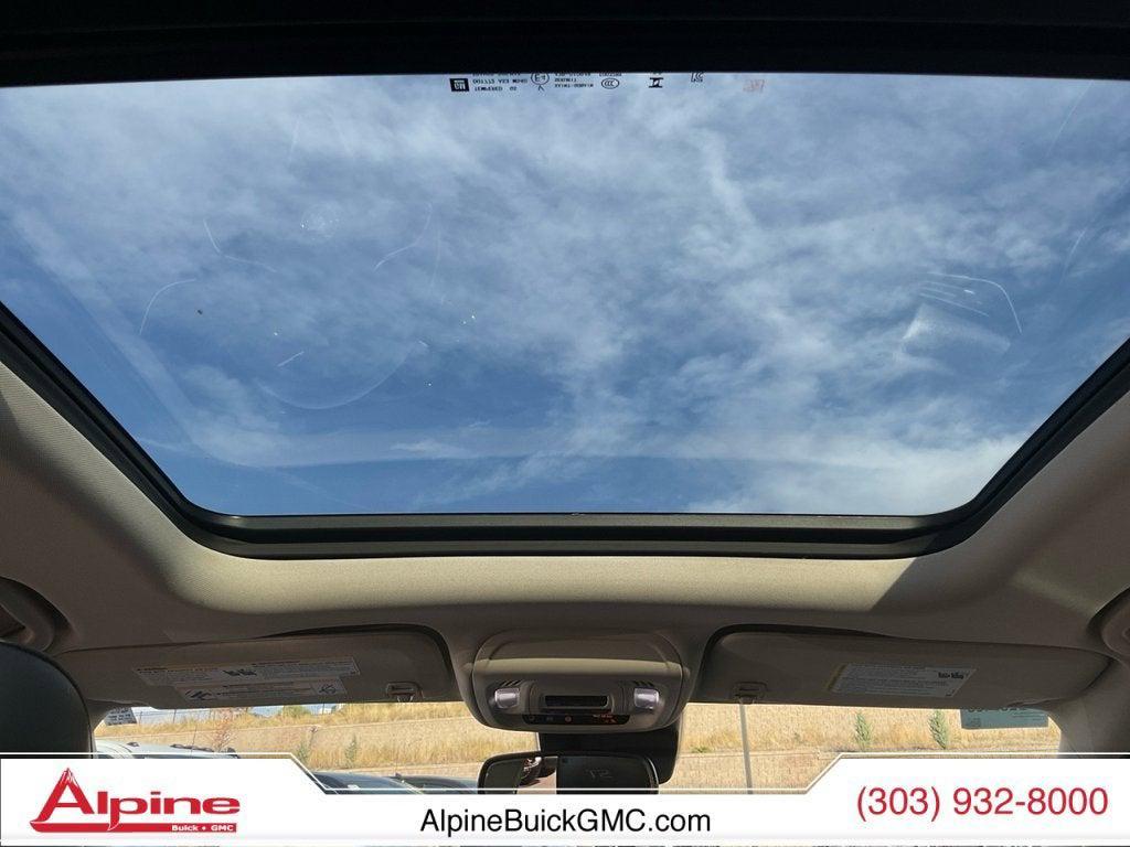 used 2023 Buick Envision car, priced at $29,089