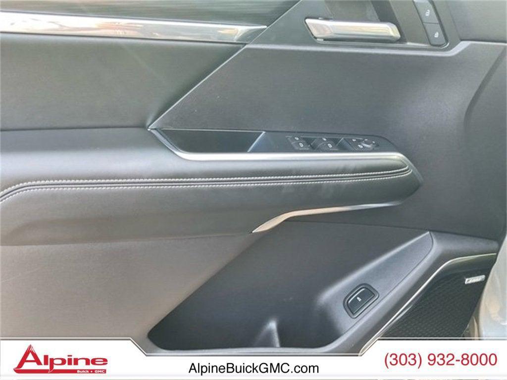 used 2024 GMC Acadia car, priced at $38,887