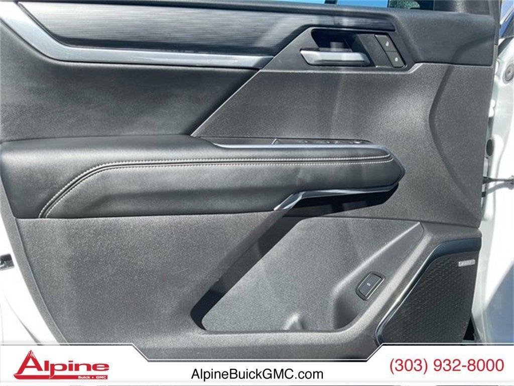 used 2025 GMC Acadia car, priced at $36,284