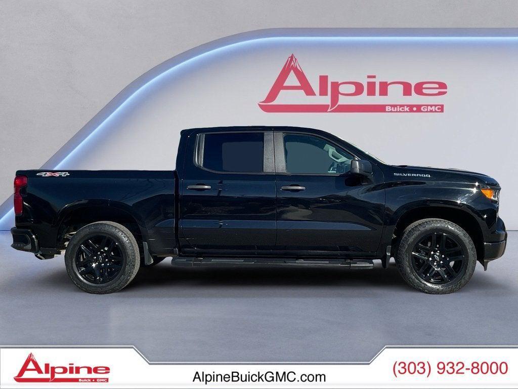 used 2022 Chevrolet Silverado 1500 car, priced at $30,805