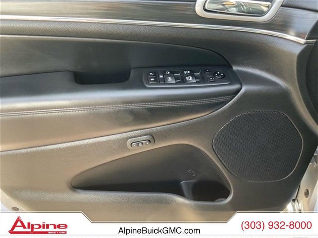 used 2021 Jeep Grand Cherokee car, priced at $20,557