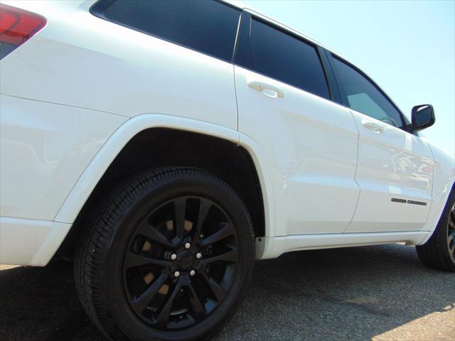 used 2017 Jeep Grand Cherokee car, priced at $14,988
