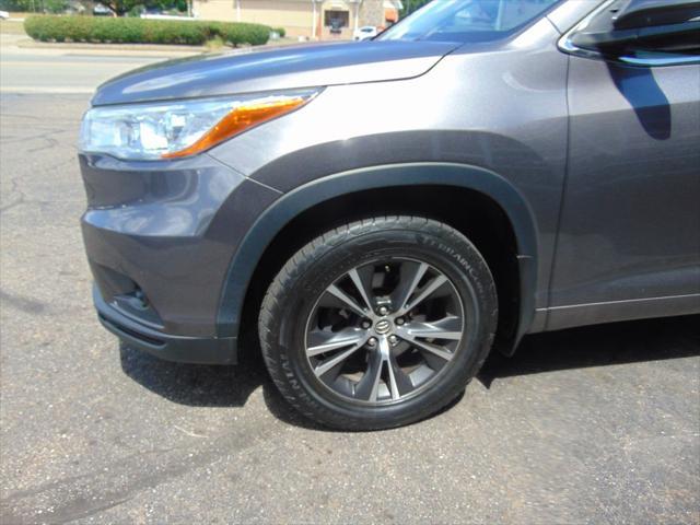 used 2016 Toyota Highlander car, priced at $16,988