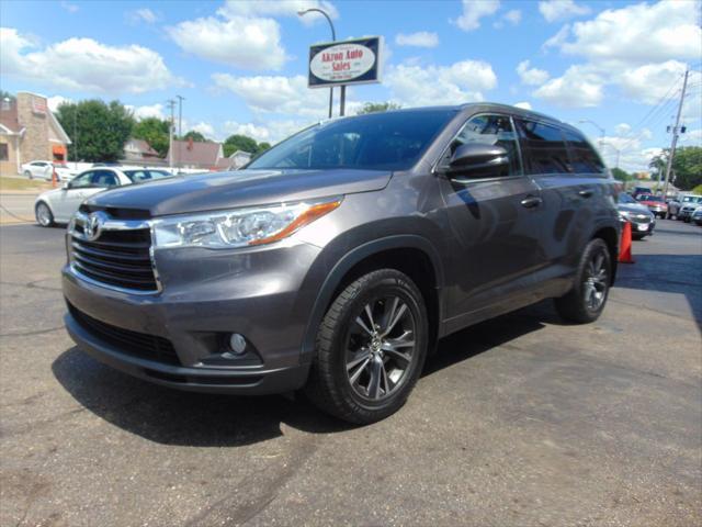 used 2016 Toyota Highlander car, priced at $16,988