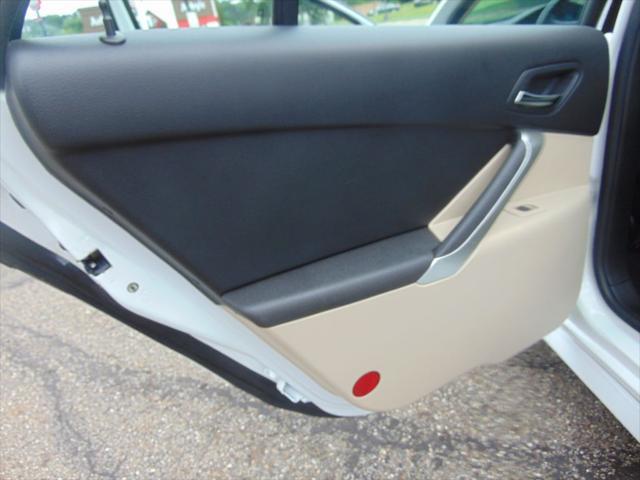 used 2009 Pontiac G6 car, priced at $4,998
