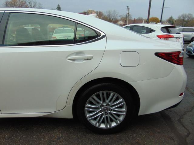 used 2015 Lexus ES 350 car, priced at $13,998