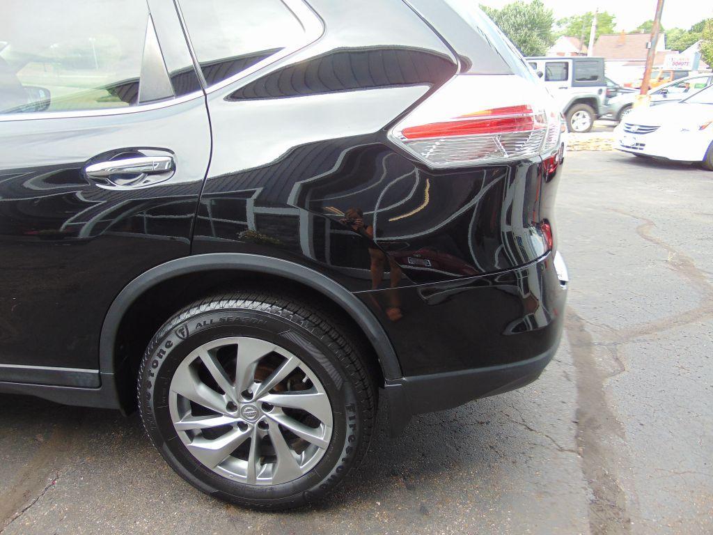 used 2015 Nissan Rogue car, priced at $11,387