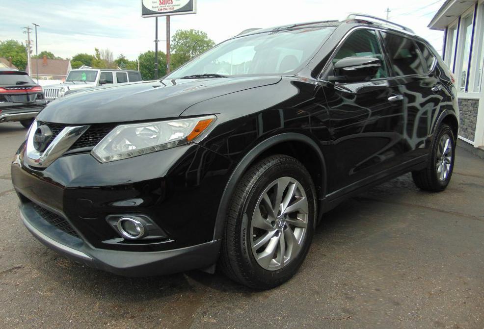 used 2015 Nissan Rogue car, priced at $11,387