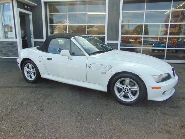 used 2000 BMW Z3 car, priced at $8,998