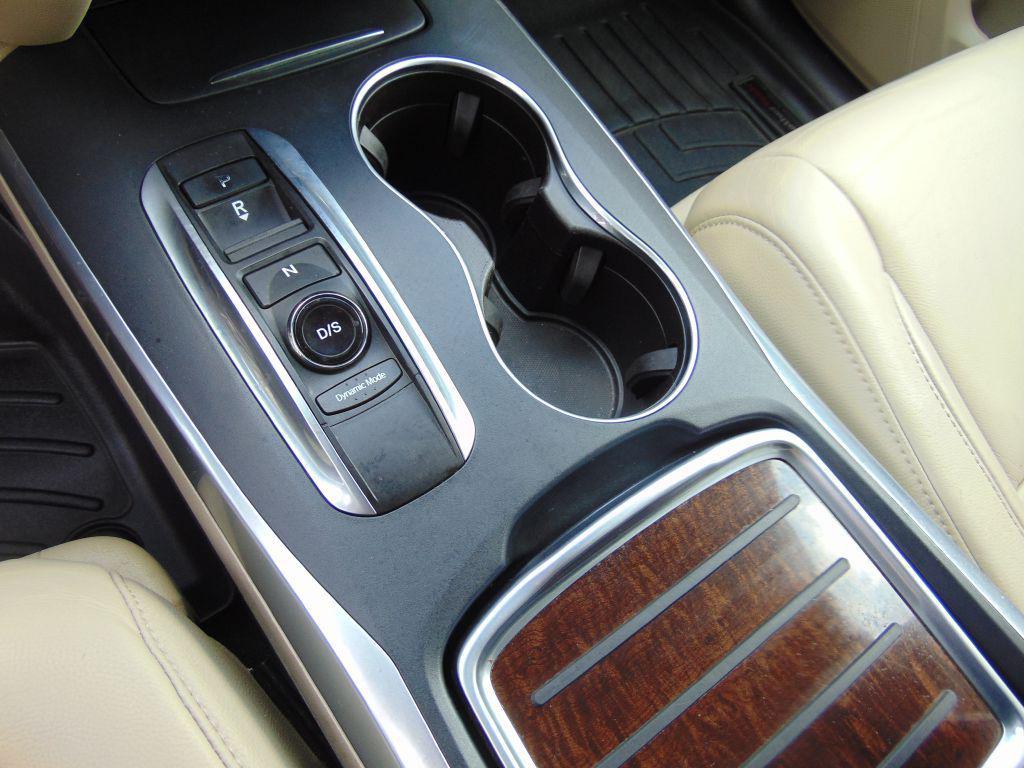 used 2018 Acura MDX car, priced at $15,488