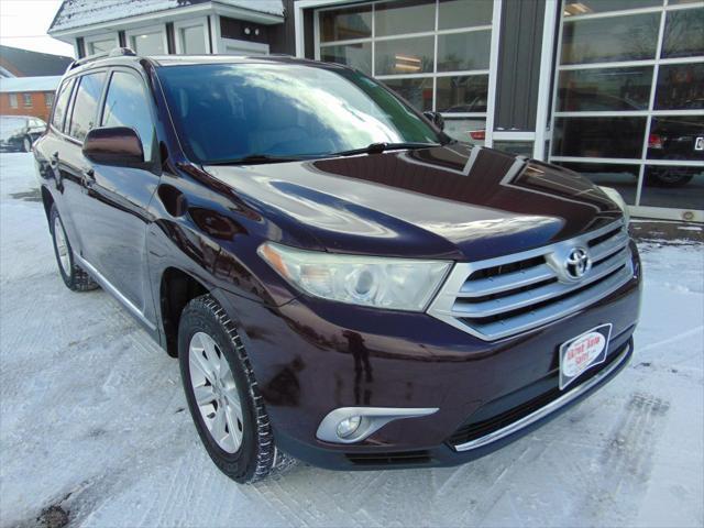 used 2011 Toyota Highlander car, priced at $11,988