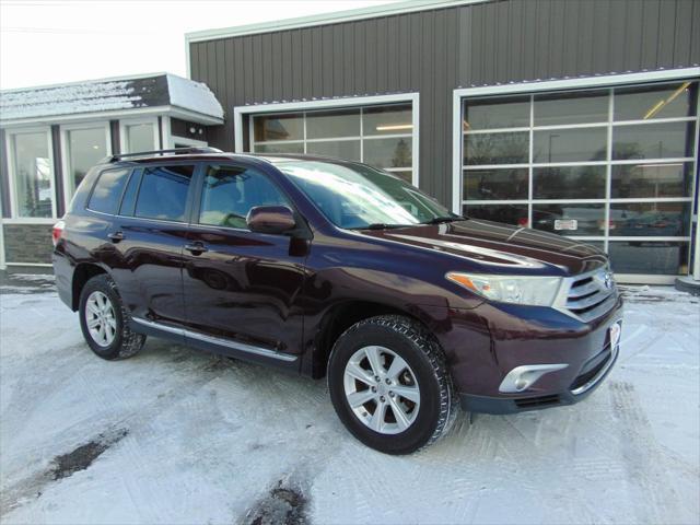 used 2011 Toyota Highlander car, priced at $11,988