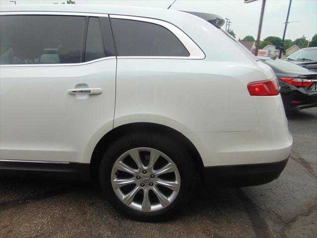 used 2014 Lincoln MKT car, priced at $10,988