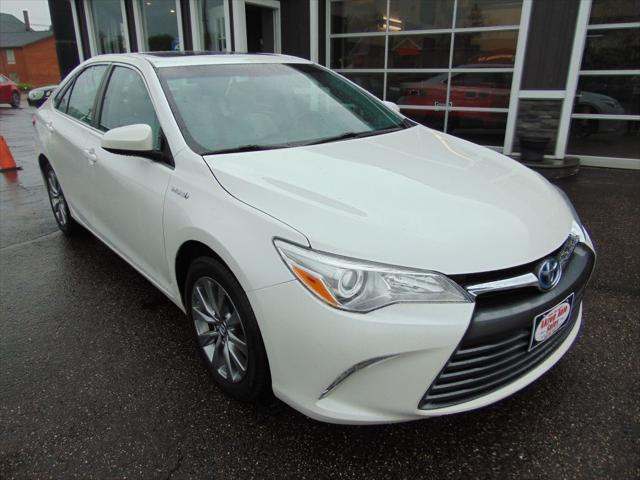 used 2015 Toyota Camry Hybrid car, priced at $13,788