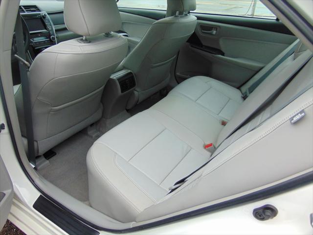 used 2015 Toyota Camry Hybrid car, priced at $13,788
