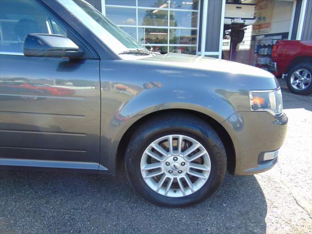 used 2015 Ford Flex car, priced at $8,998