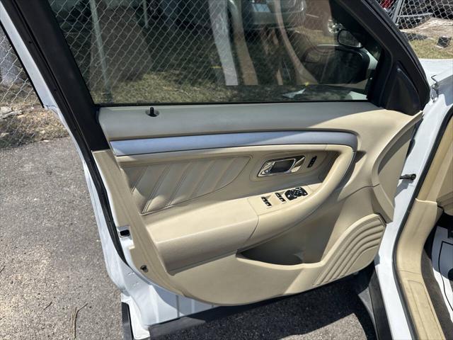 used 2015 Ford Taurus car, priced at $5,000