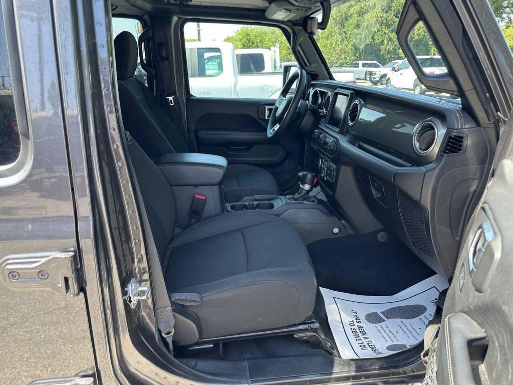 used 2023 Jeep Gladiator car, priced at $28,998