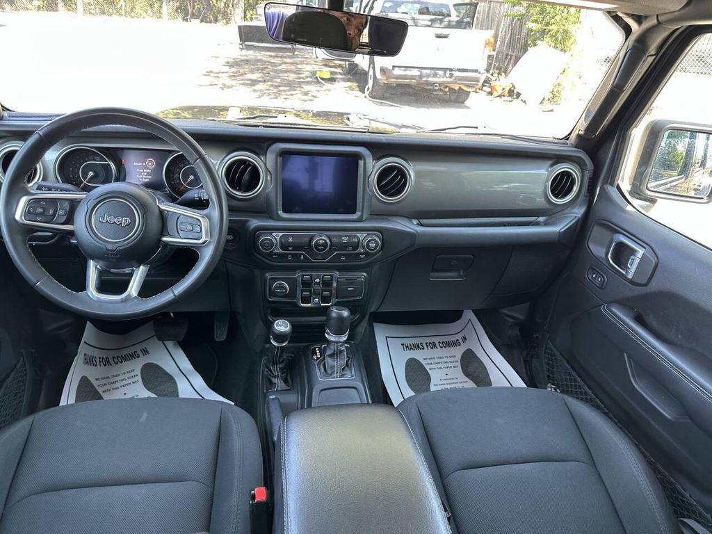 used 2023 Jeep Gladiator car, priced at $28,998