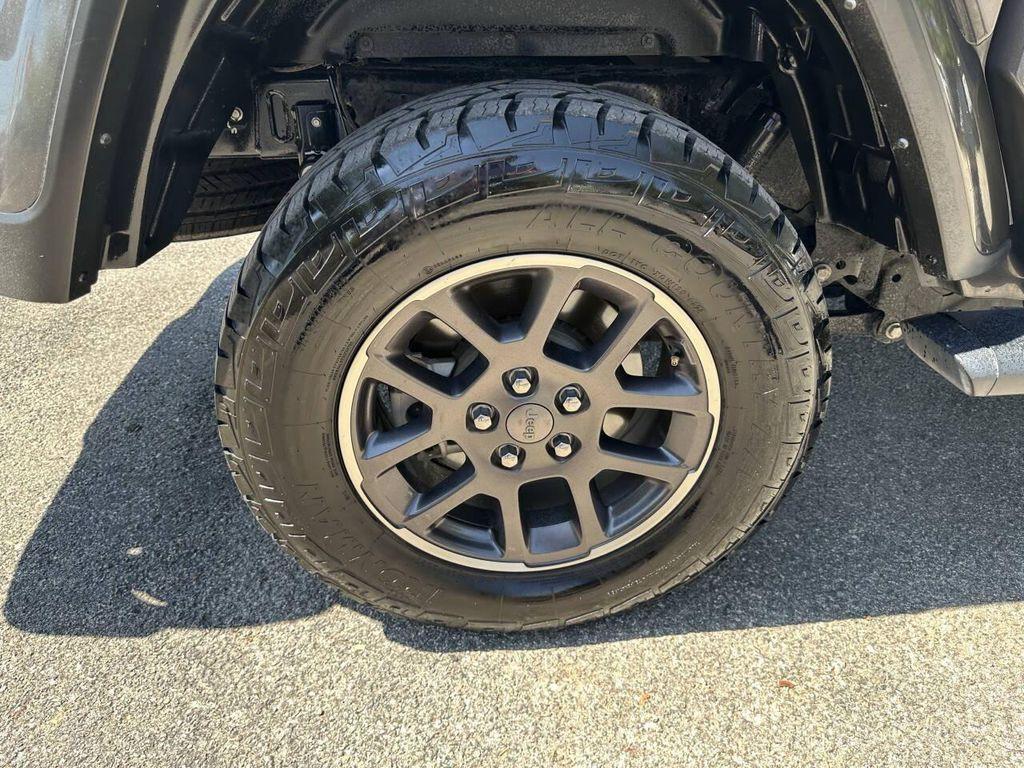 used 2023 Jeep Gladiator car, priced at $28,998