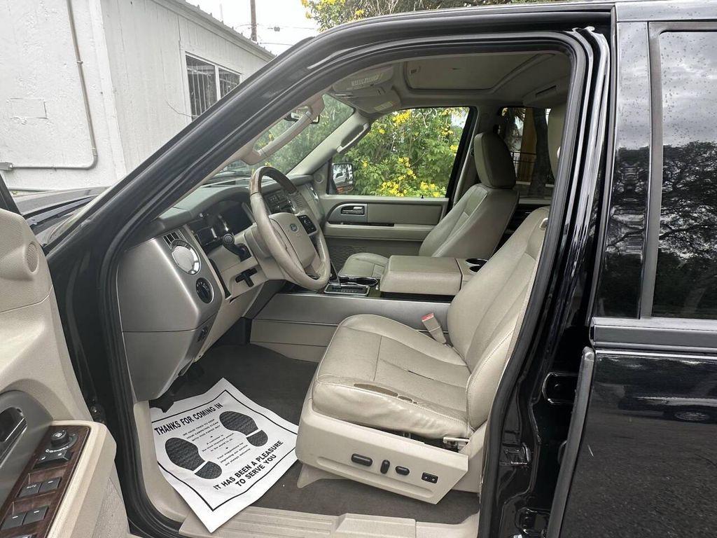 used 2009 Ford Expedition car, priced at $5,500