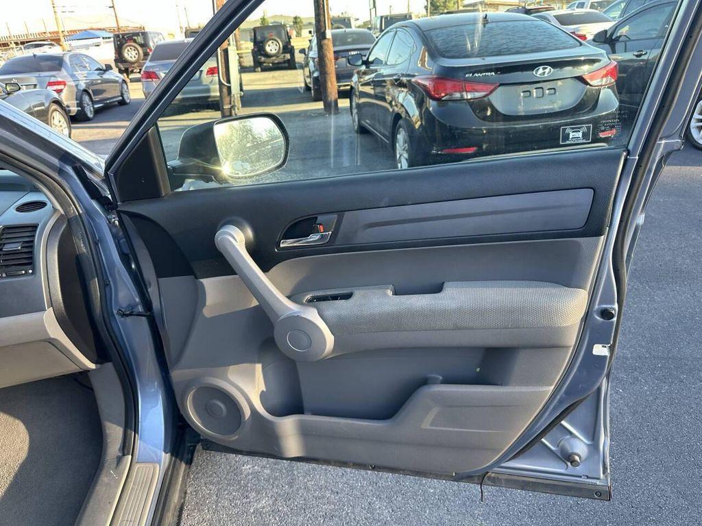 used 2007 Honda CR-V car, priced at $6,000