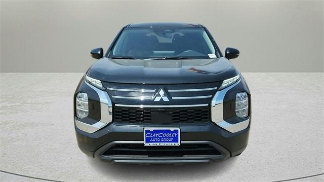 new 2025 Mitsubishi Outlander car, priced at $29,930