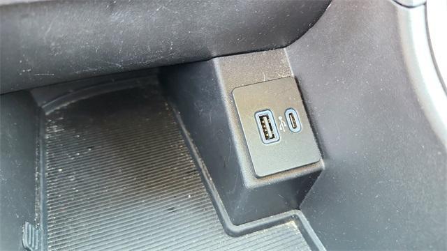 used 2023 Ford Edge car, priced at $22,991