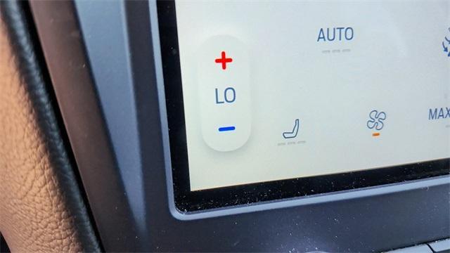 used 2023 Ford Edge car, priced at $22,991
