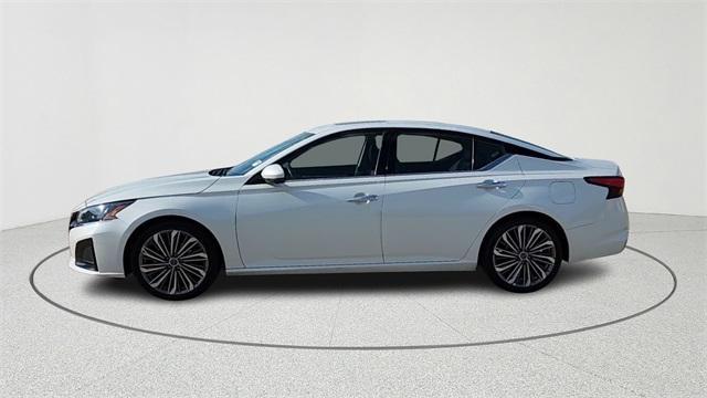 used 2023 Nissan Altima car, priced at $20,991